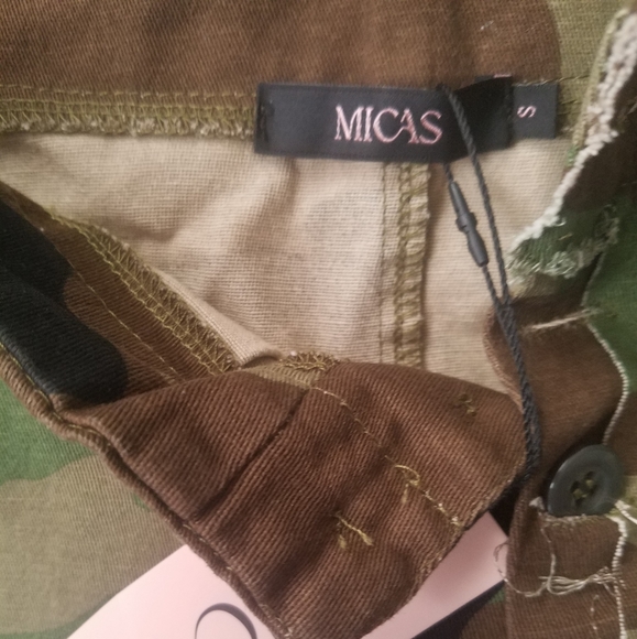 Women Camouflage mini skirt size small brand new - Picture 3 of 3